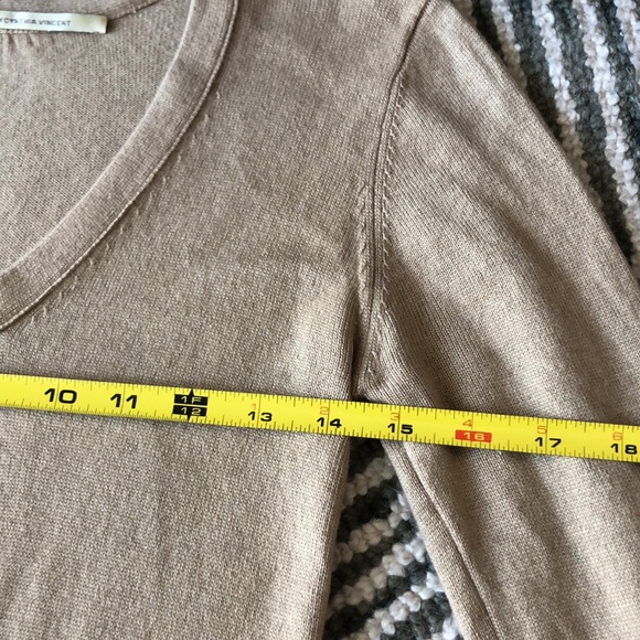 Twelfth Street by Cynthia Vincent cashmere and silk sweater dress - Picture 6 of 9